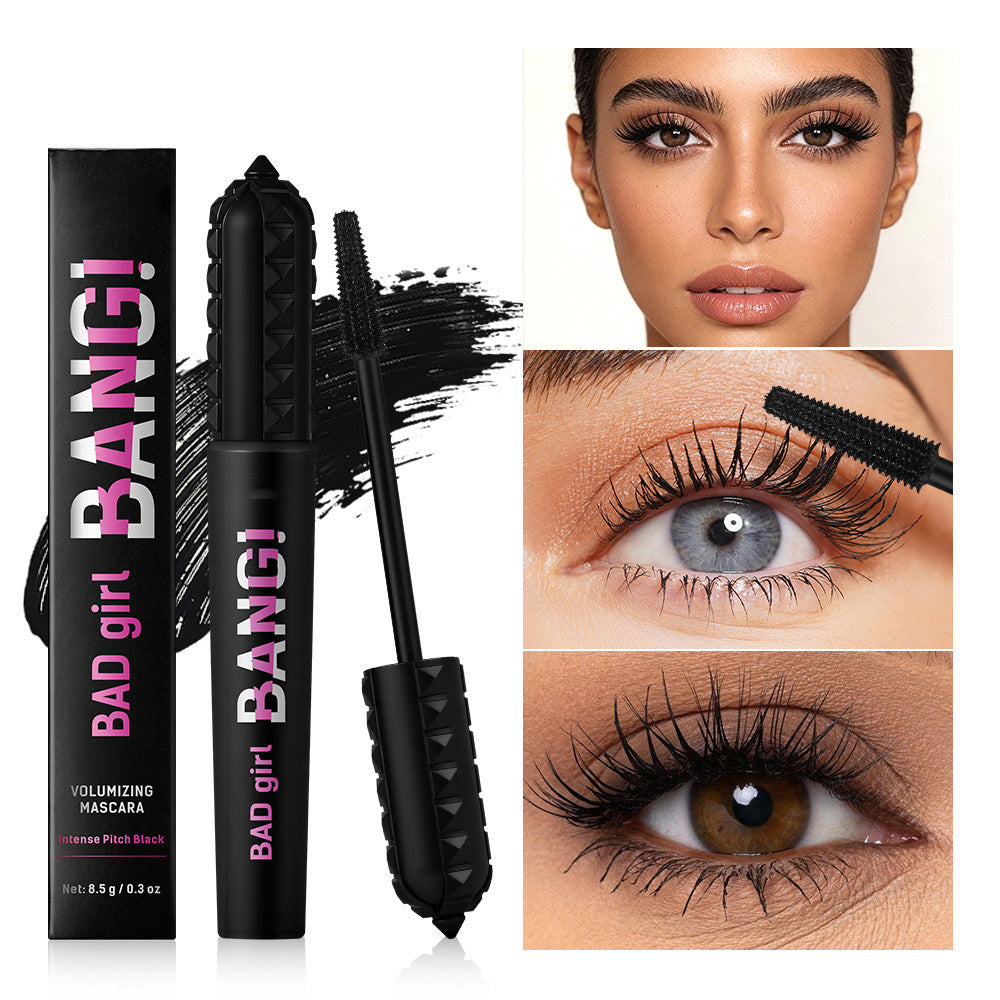 BAD girl BANG! Volymgivande mascara – Långvarig, vattenfast, kladdfri