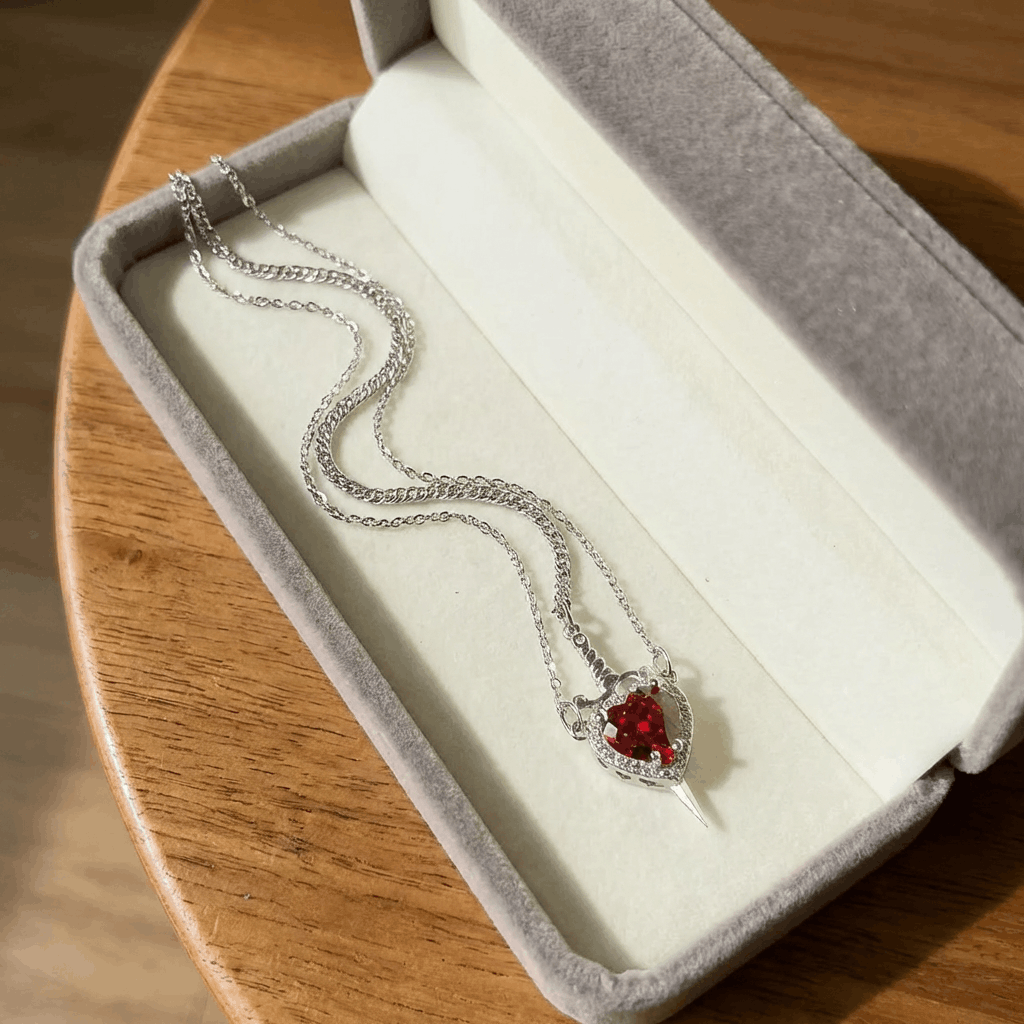 ❤️🗡️Svärd och hjärta matchande halsband