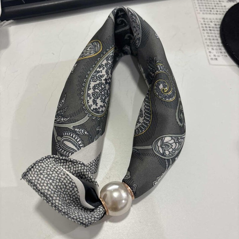 🤍 Pärlhalsband med magnetlås – Magnetlås – stil på ett ögonblick! ✨📦