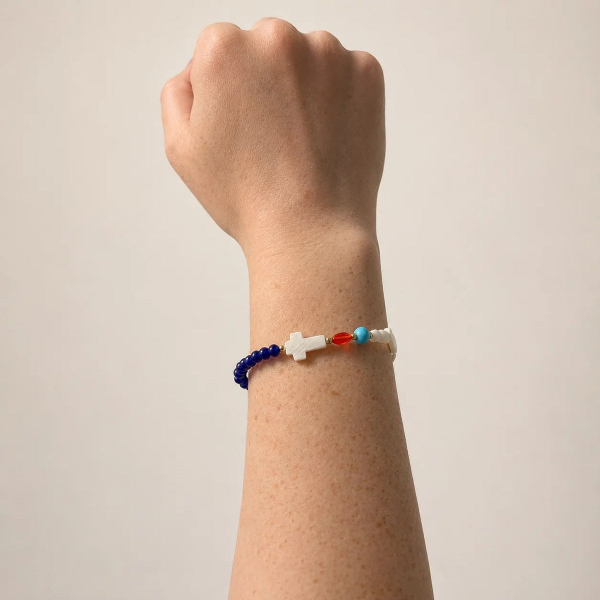 ✝️🙏Ett handgjort ”Jesus-armband” med en historia