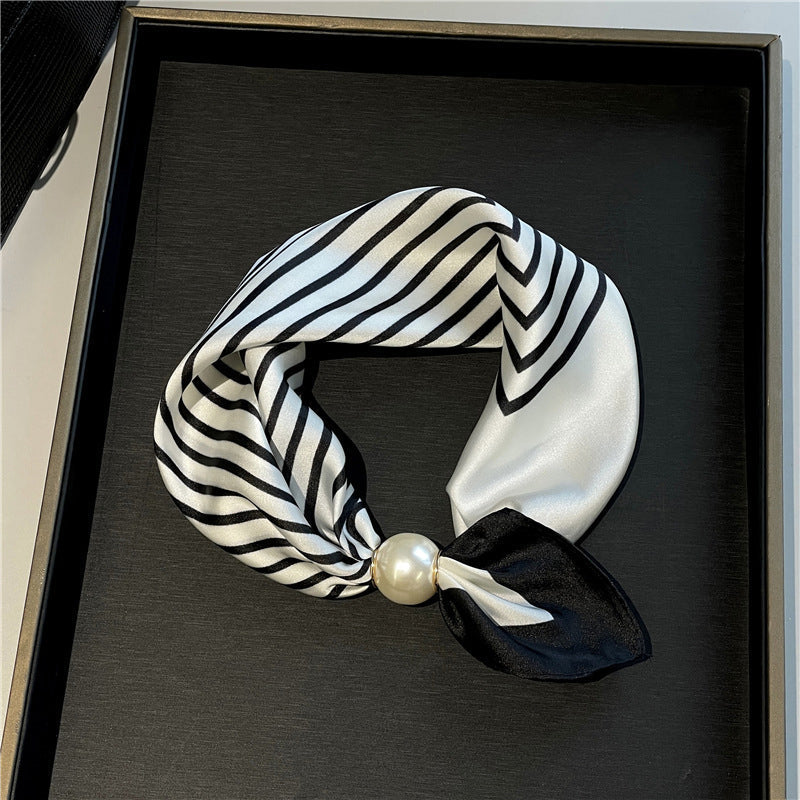🤍 Pärlhalsband med magnetlås – Magnetlås – stil på ett ögonblick! ✨📦