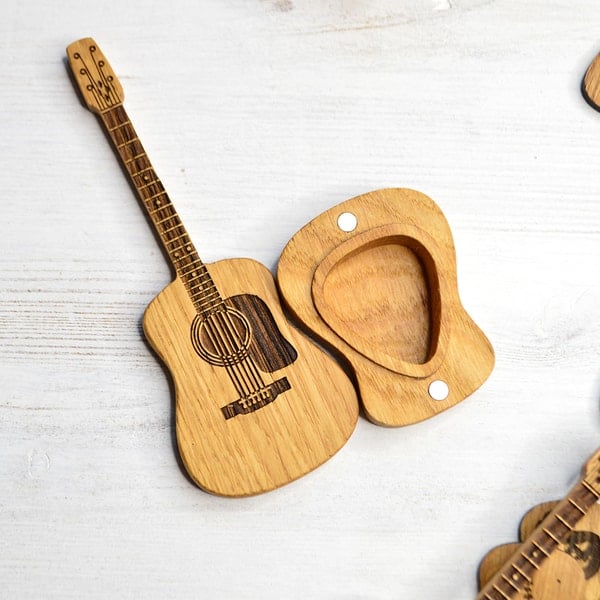 🎁Låda för plektrum till akustisk gitarr i trä🎸