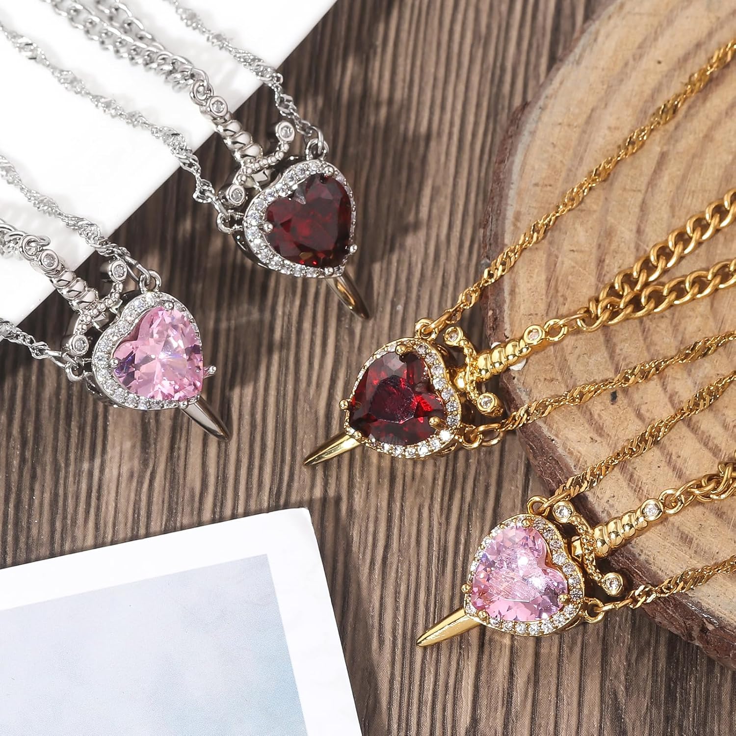 ❤️🗡️Svärd och hjärta matchande halsband